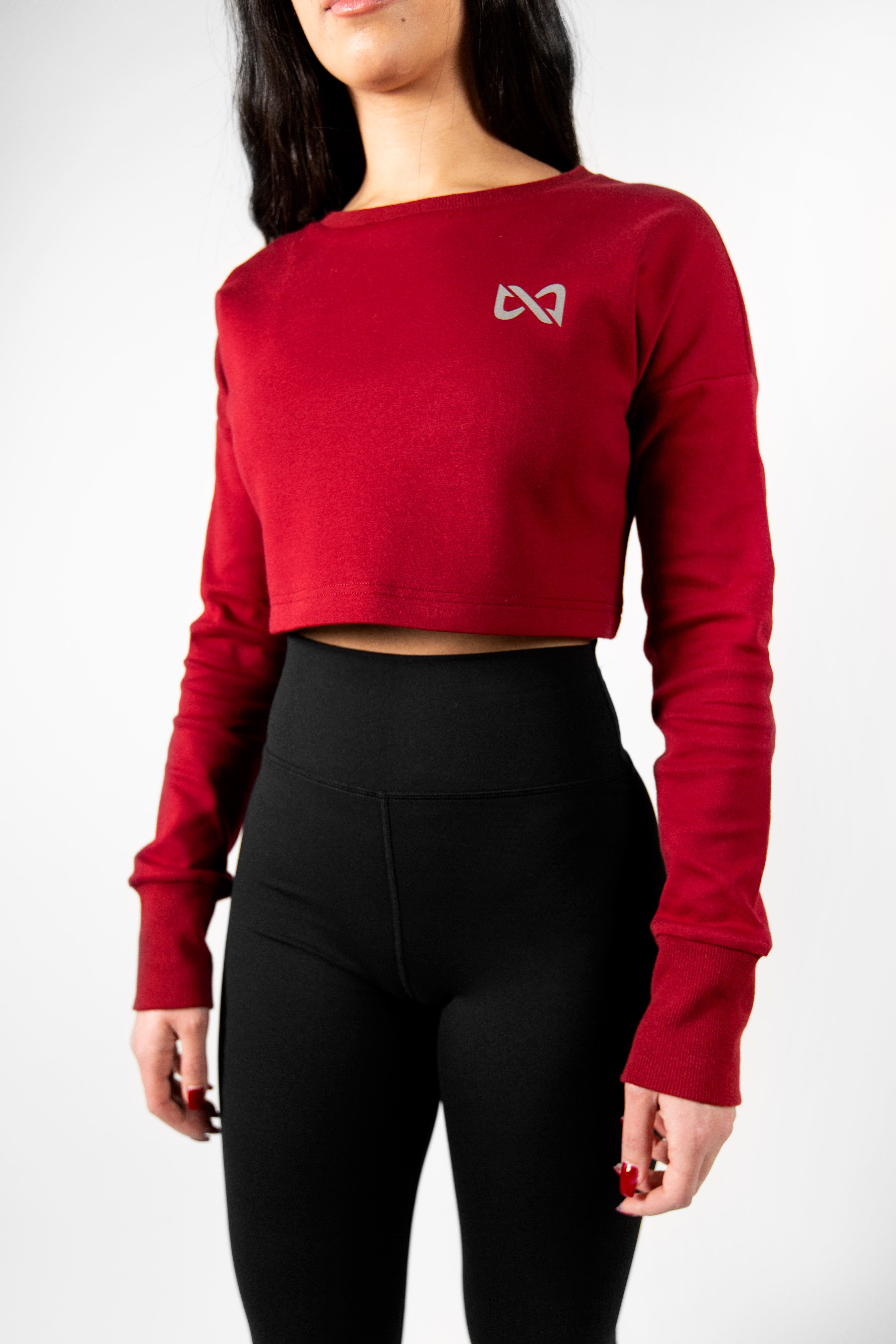 ESSENTIAL CROP SWEATER